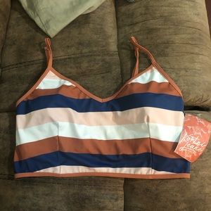 Four Stripes v’ed up